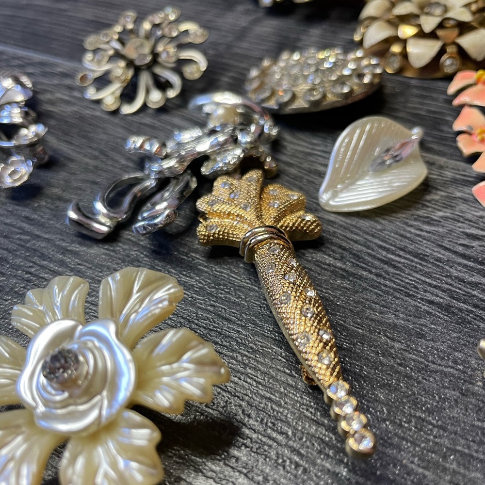 Lot of mixed brooches needing love vintage